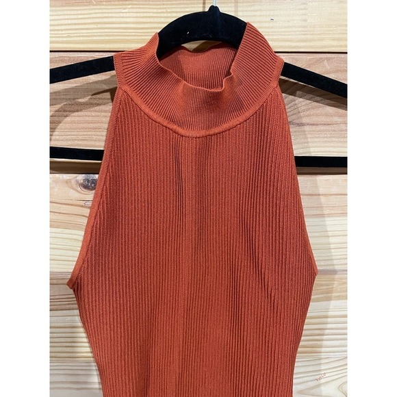 Aritzia Babaton, Sculpt Knit Halter Dress in Flambeau Red, size XS - Picture 6 of 10
